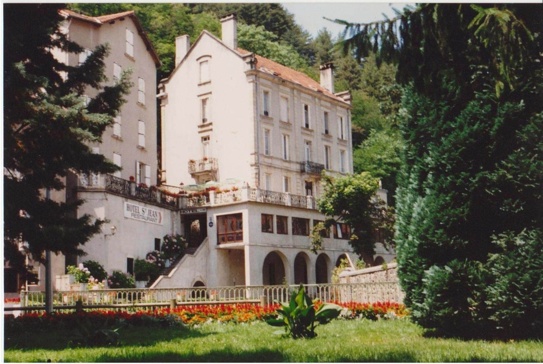 Hôtel Saint Jean Vals-les-Bains Exterior foto